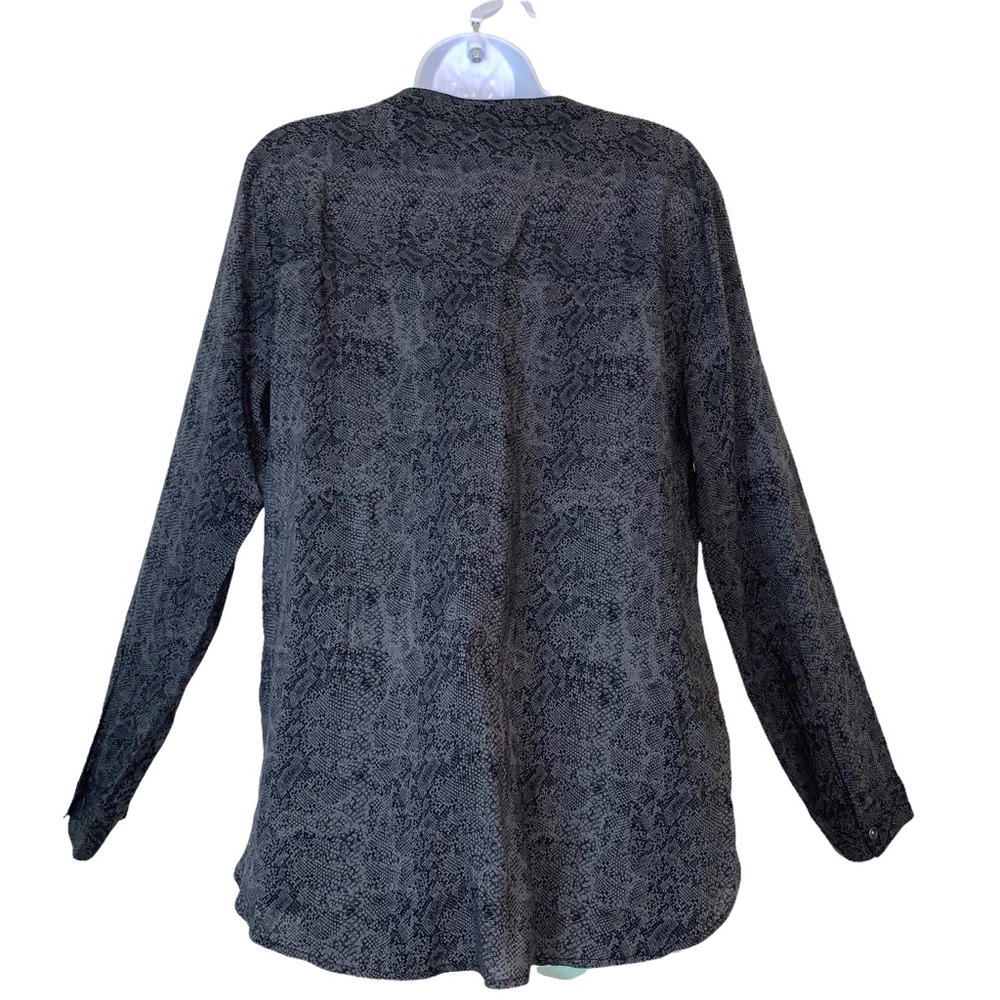 Splendid Blouse Faux Wrap Python Top V-Neck Gray Hi-Lo - Picture 4 of 11